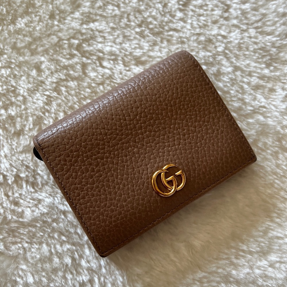 Authentic Gucci compact wallet